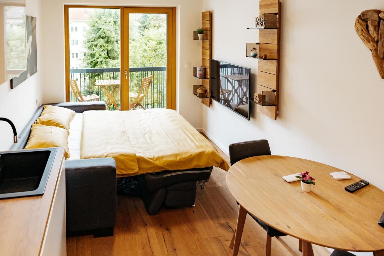 Woody - Comfy Apartment In Siska Liubliana Exterior foto